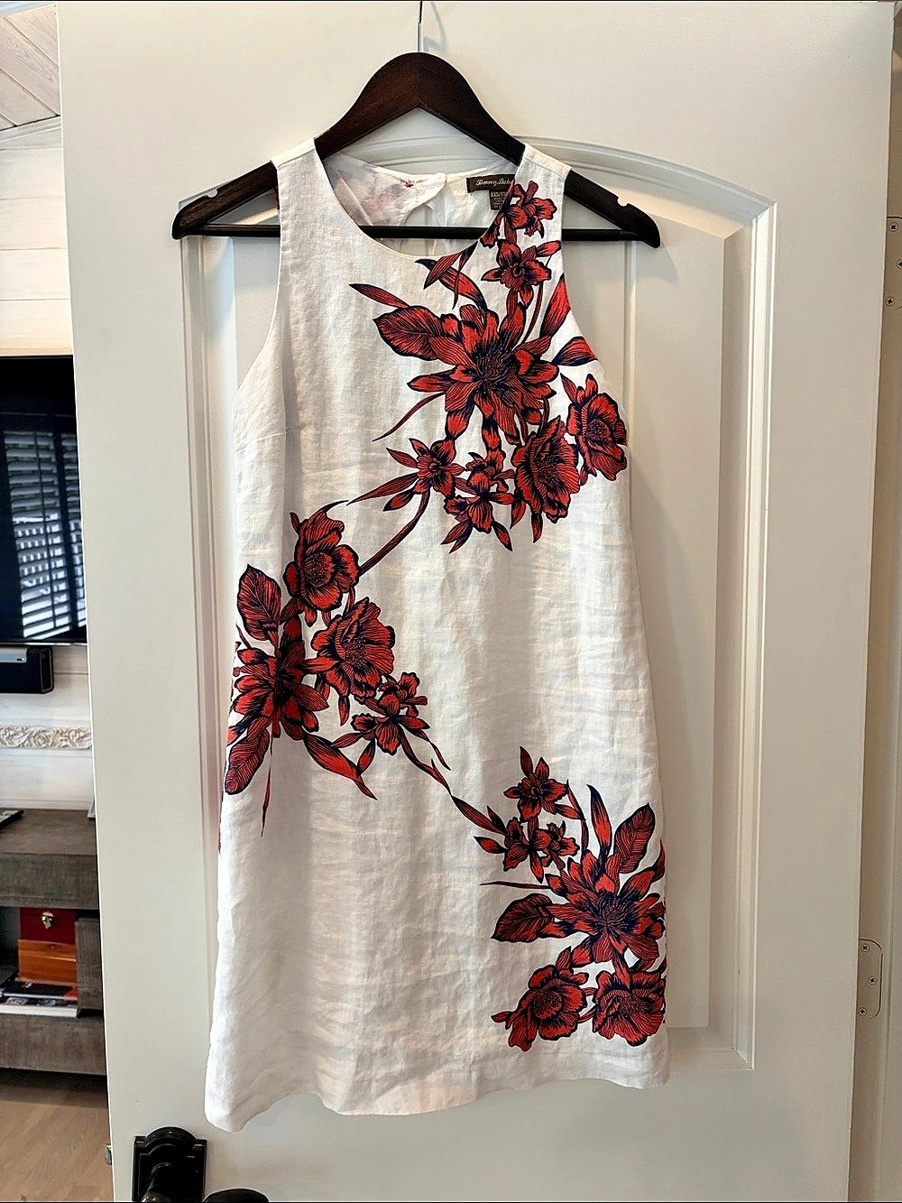 Tommy Bahama Two Palms Floral Gardens Linen Shift Dress, White & Red XXS